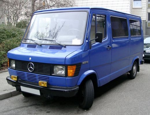 0008209261 Feuil avant