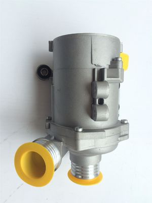 11517586925 Pièces moteur BMW pompe à eau