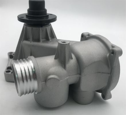 11510007042 Pièces moteur BMW pompe à eau