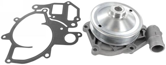 99710601105 Pièces moteur Pompe à eau