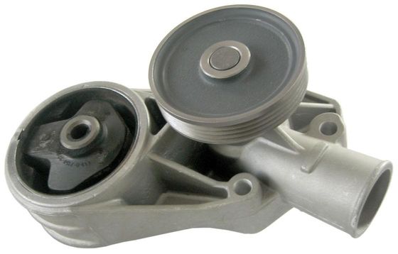 047121011 Pièces moteur Pompe à eau