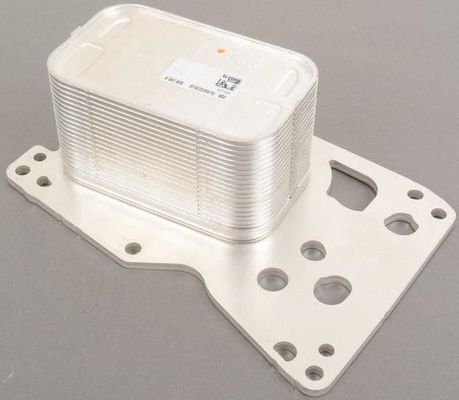 11428507626 Pièces moteur BMW refroidisseur d'huile