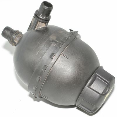 17137604431 Pièces moteur réservoir d'expansion pour