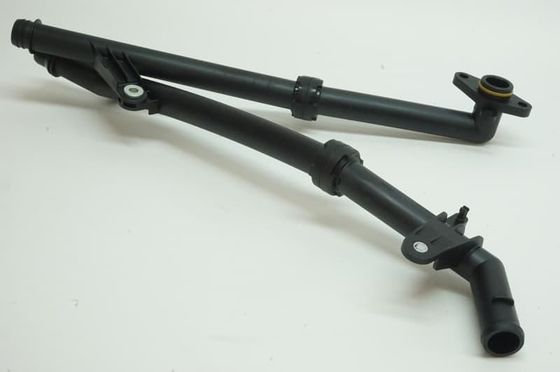 2712002452 Pièces moteur tuyau d'eau de refroidissement