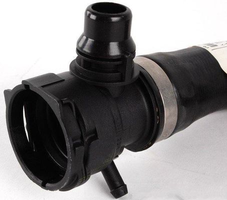 17127540127 Pièces moteur tuyau d'eau de refroidissement