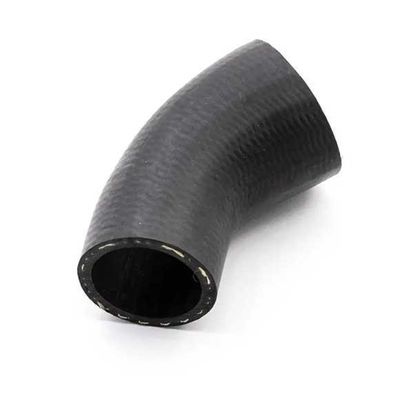 11537516414 Pipe de refroidissement du moteur résistant à la corrosion Pièces automobiles du moteur résistant au feu