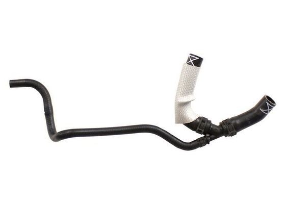 95510605802 Pièces de moteur automobile Pipe de refroidissement moteur haute précision Économie d'énergie