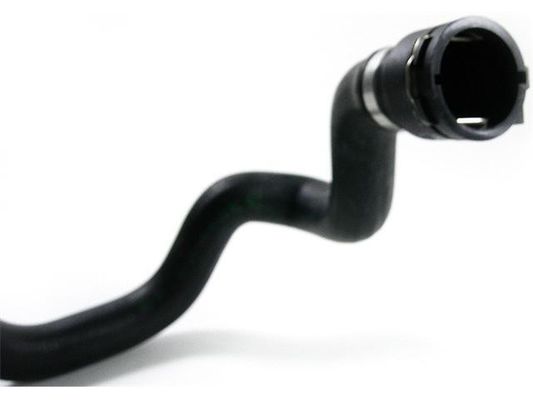 11531438634 Pièces de moteur Pipe d'eau de refroidissement