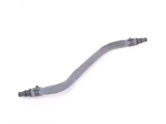 2045011125 Pièces moteur tuyau d'eau de refroidissement
