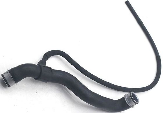 Pipe de réservoir de liquide de refroidissement facile à installer 2035014582 à haut rendement