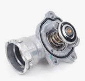 Mercedes Sprinter 6422002015 87°C Parties du moteur Assemblage du thermostat
